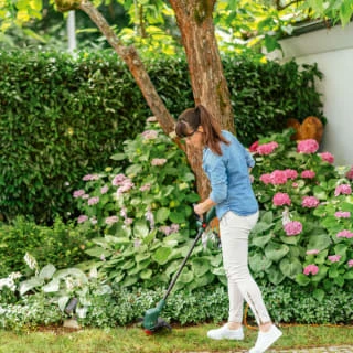 Bosch EasyGrassCut 23 Corded Trimmer - Image 3